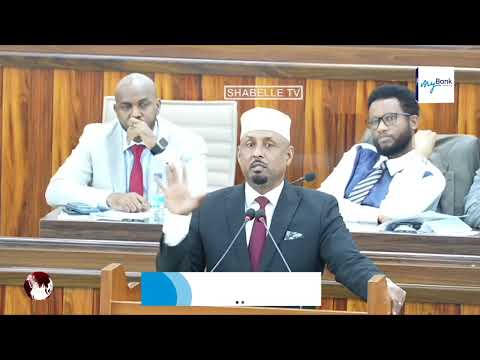 ''Gabdhaheena Xisaabtooda in aan ku mashquulno kuma haboona Baarlamaanka''.Xil Yuusuf.