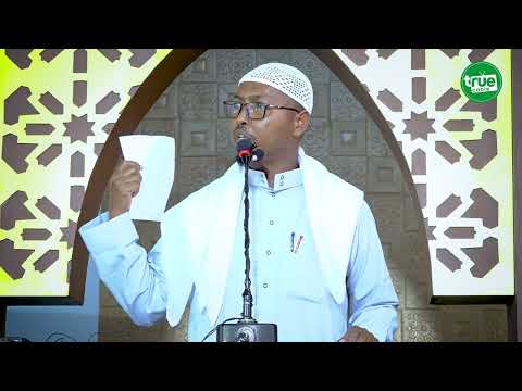 300 oo Qof dad ka badan ayay kalyuhu fadhiisteen