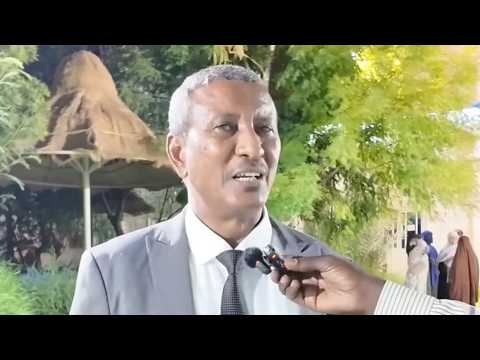 " Dowlad ayaan Garoowe ku dhiseynaa Xasan Sheekh uma istaageyno" Puntland