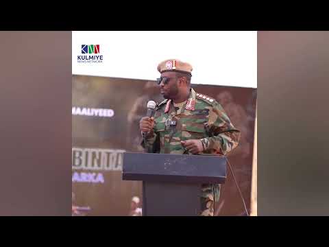 SIDEE KU SUURTA GASHAY IN KUMANAAN KUN OO ASKARI LAGU TABABARO DEEGAANKA XANANBUURE?